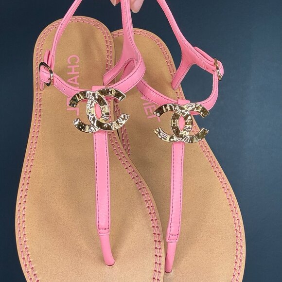 Chanel Spring 2025 Sandals - Picture 4 of 4